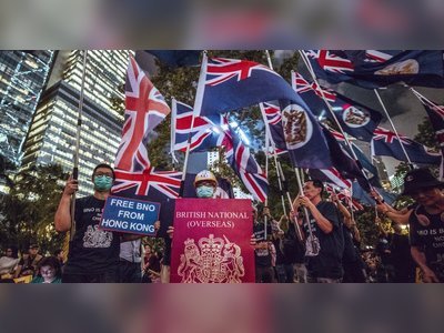 Beijing is offering to give Hong Kong back to Britain for another 99 years
